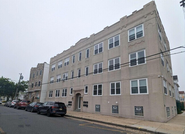 Foto del edificio - 2 S Oakland Ave