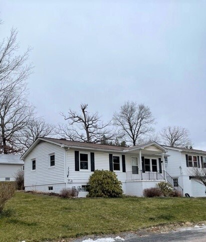 Building Photo - 501 G St