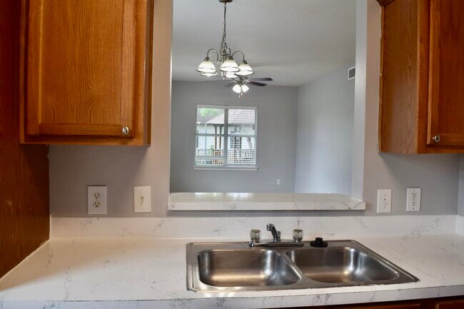 Photo - 2302 Colorado St Apartments