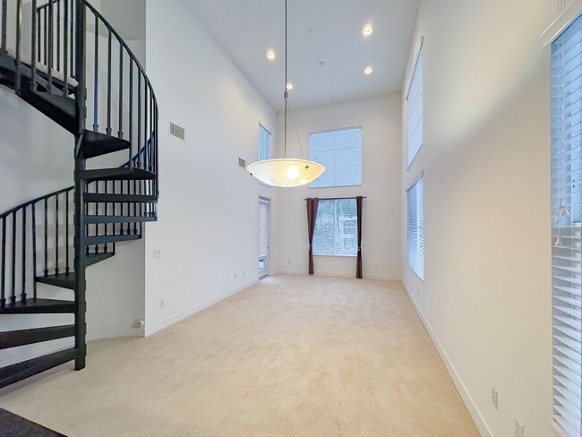 Building Photo - Beautiful 2bd 2bath Luxury Apartment in Torrance