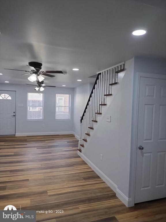 Foto del edificio - 910 Cantrell St