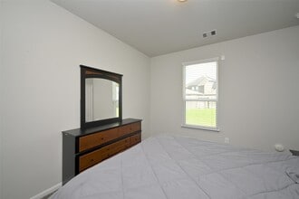 Building Photo - 4619 Ehrlich Ct