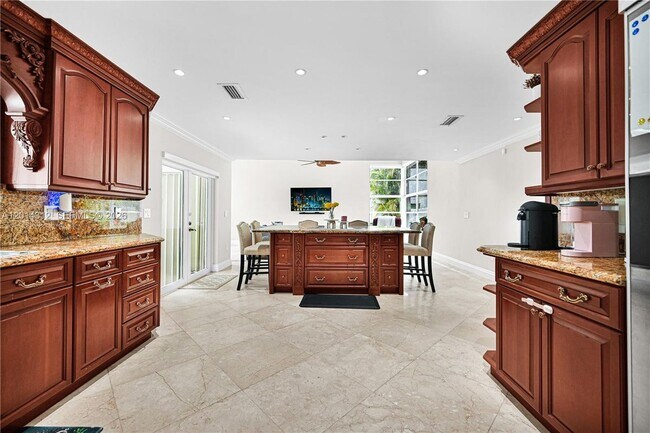 Foto del edificio - 9866 SW 111th Terrace