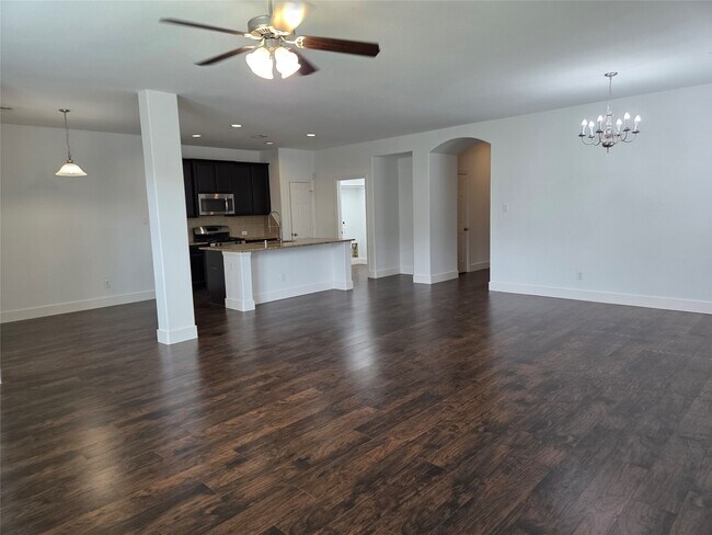 Foto del edificio - 8206 Summer Lake Pass Ln