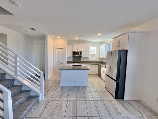 Foto del edificio - 4 Bedrooms in University Park Available For Rent in January 2026