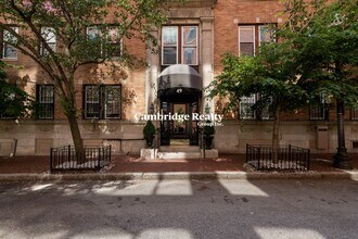 Building Photo - 49 Worthington St