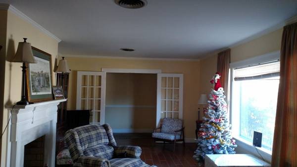 Foto del edificio - 804 E Bell St