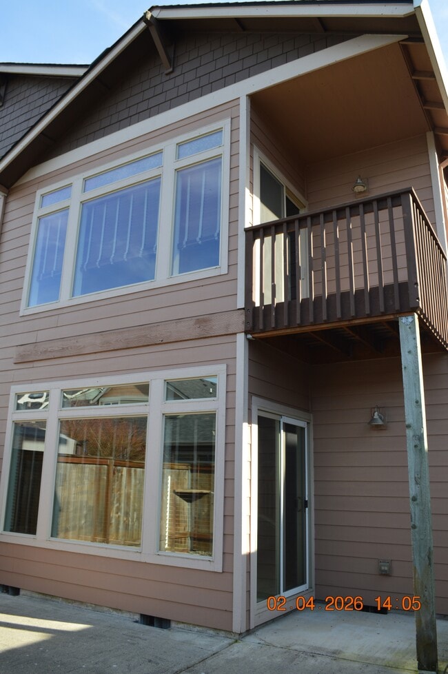 Building Photo - 106 Coho Terrace