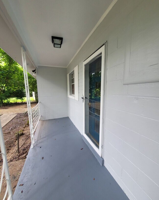 Foto del edificio - MOVE IN SPECIAL: Waived $350 Cleaning Fee!...