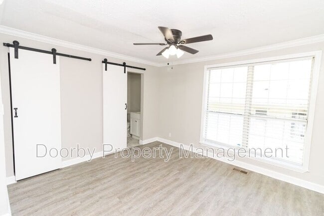 Building Photo - 727 Talley Rd