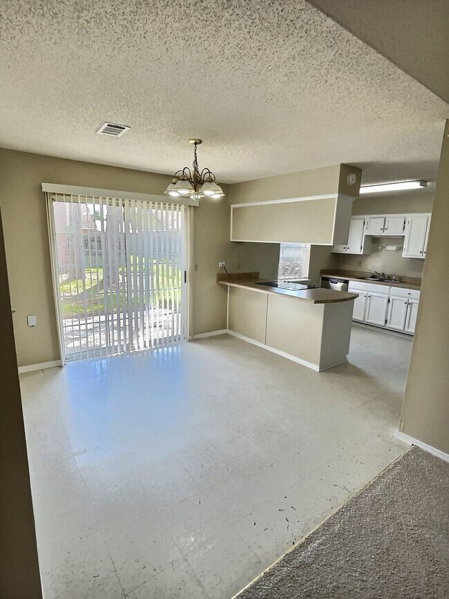 Foto del edificio - 3-Bedroom, 2-Bath Home Minutes From St. Ma...