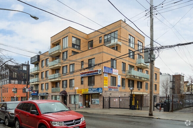 Building Photo - 311 St Nicholas Ave