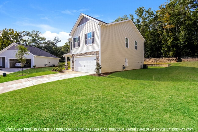 Building Photo - 257 Bent Holly Dr