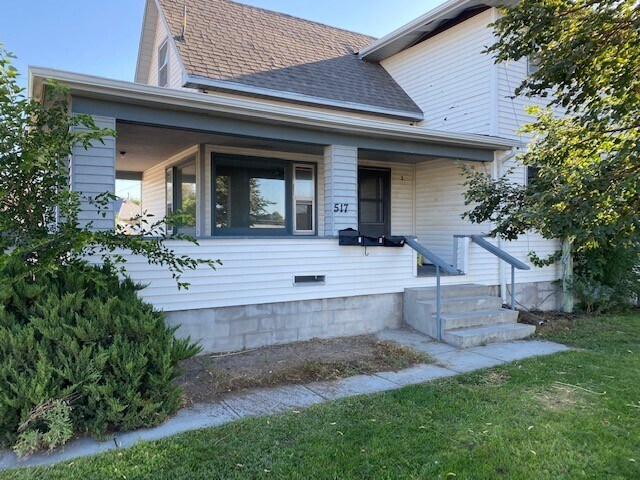 Foto principal - 517 W Railway St