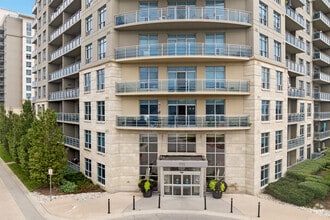 Building Photo - Pomeroy Place