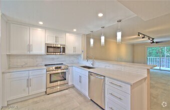 Building Photo - 2360 Naples Trace Cir