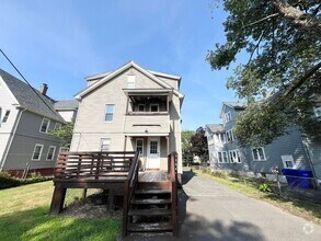Building Photo - 216 Oak Grove Ave