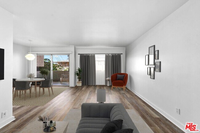 Foto del edificio - 11670 Iowa Ave