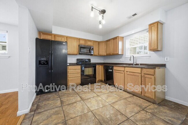 Foto del edificio - 3228 Dunnbury Ct