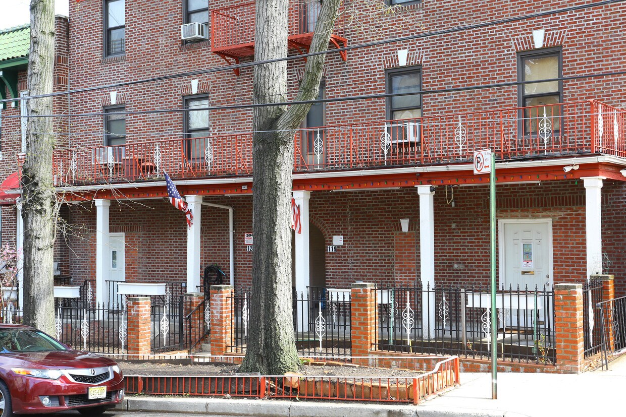 Building Photo - 119 W 227th St