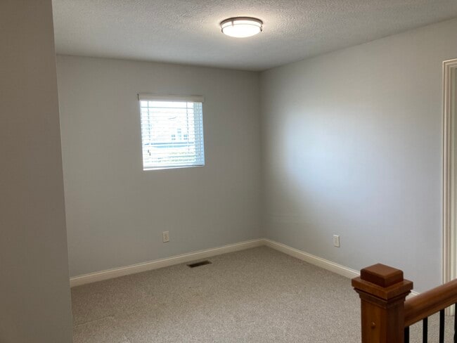 Building Photo - 6762 Bigerton Bend