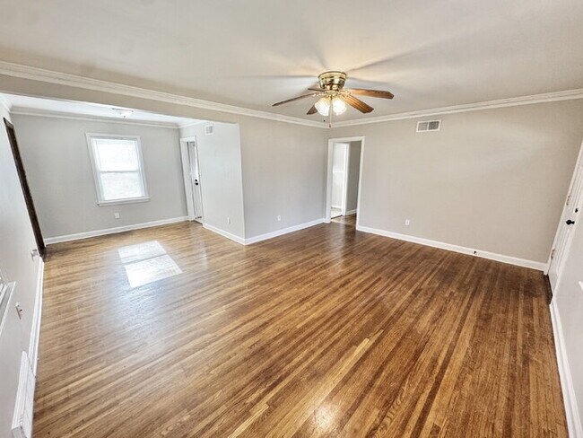 Foto del edificio - 1051 Mosby Rd