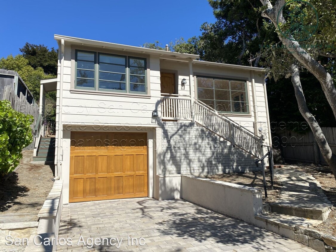 Primary Photo - 2 br, 1 bath House - Santa Rita 6 SE Ocean