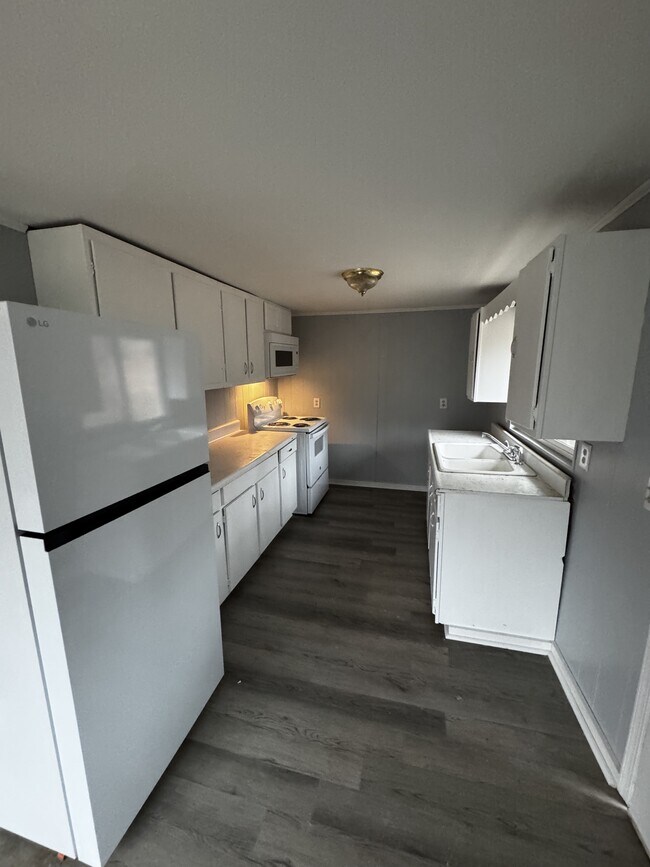 Foto del edificio - 149 Hemlock Ln