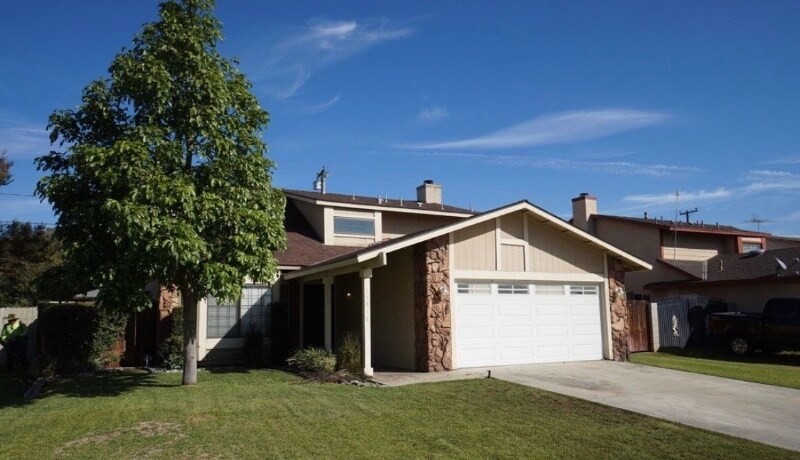 Primary Photo - 17950 Buckeye Ct