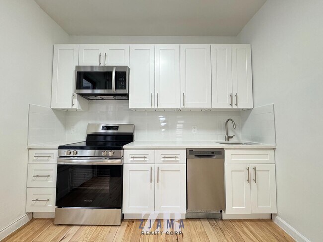 Foto del edificio - 860 Nostrand Ave
