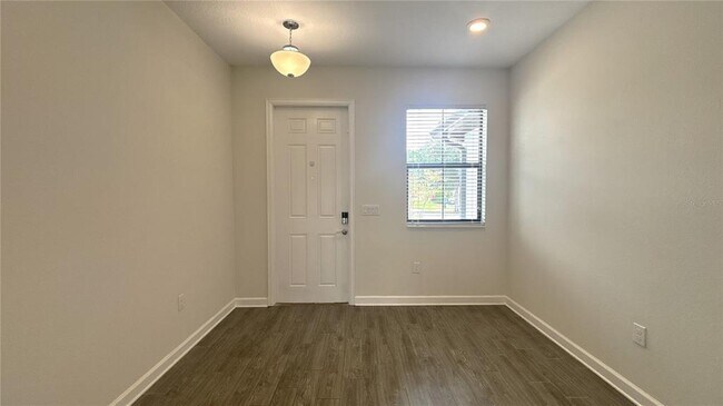 Foto del edificio - 1258 Royal St. George Blvd