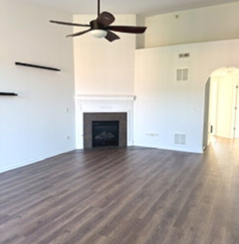 Foto del edificio - 16600 Liberty Cir