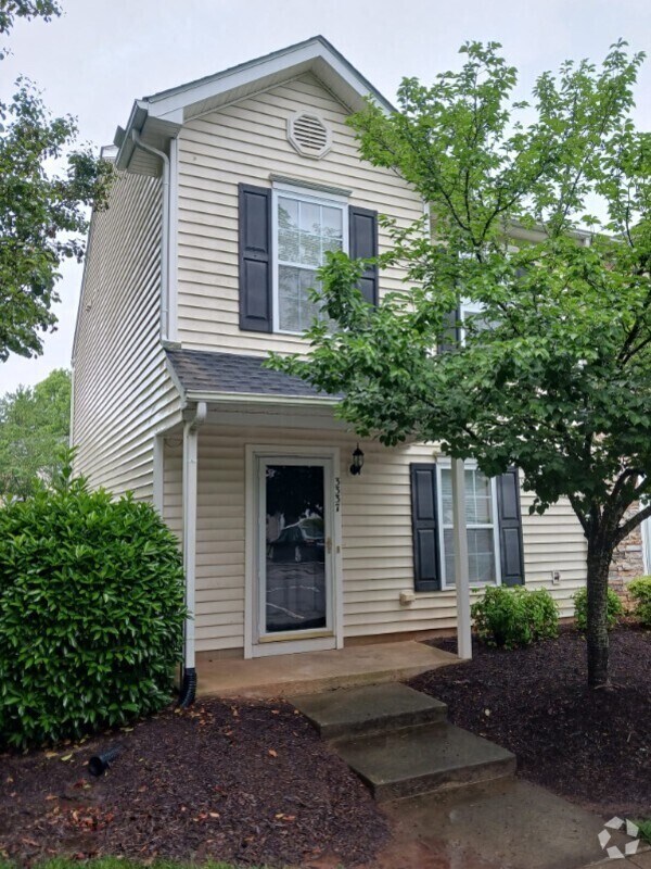 Building Photo - 3337 Tarleton W