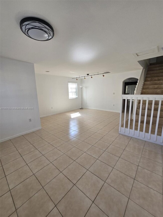 Building Photo - 3028 SW 129th Way