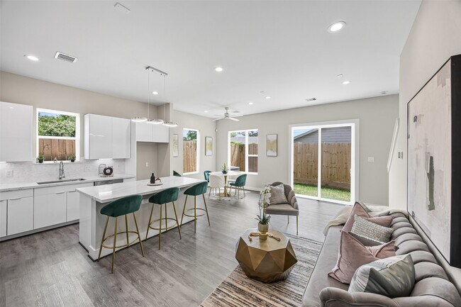 Foto del edificio - 853 Prosper St