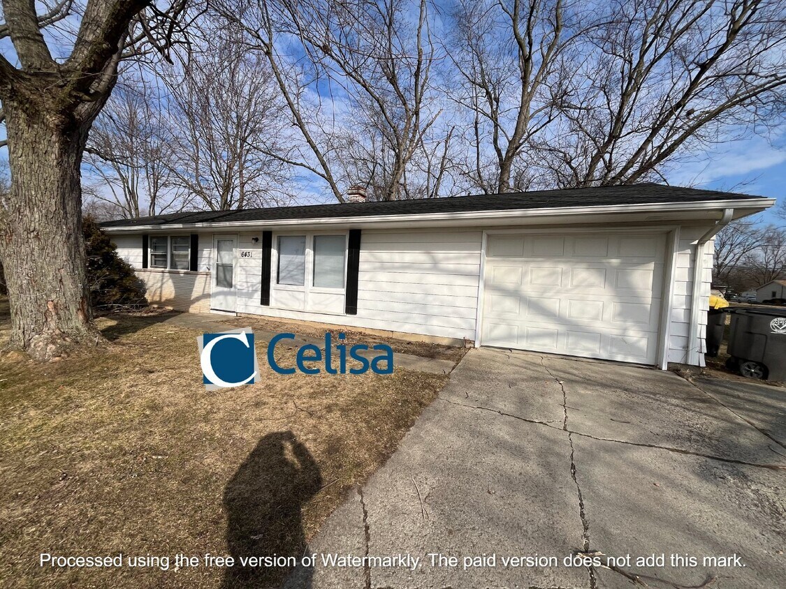 Primary Photo - 6431 Trier Rd
