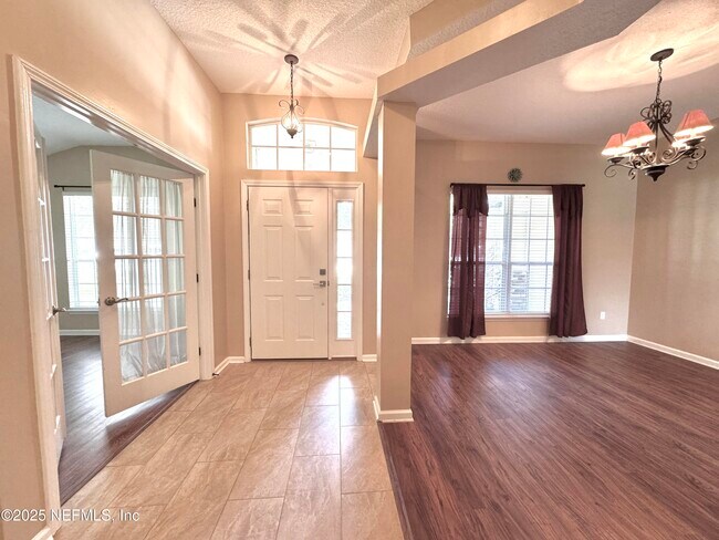 Foto del edificio - 1478 Walnut Creek Dr