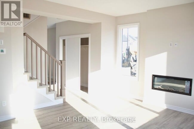 Building Photo - 805 Anemone Mews