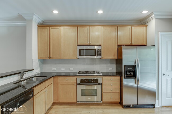 Building Photo - 2748 Wander Ln