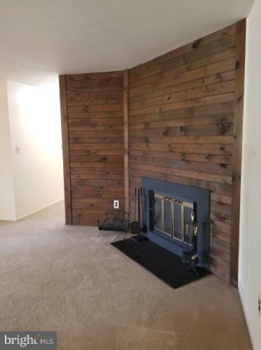 Building Photo - 113 Wood Mill Dr