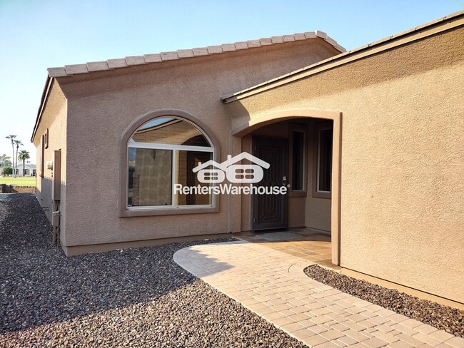 Building Photo - 5818 E Leonora St