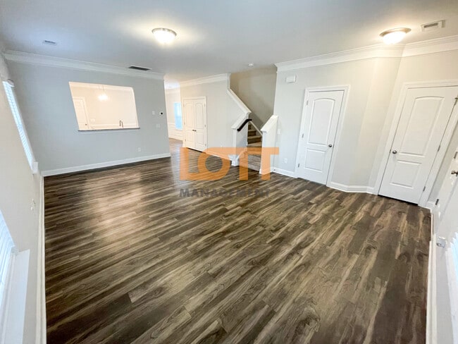 Foto del edificio - 344 Arnold Mill Rd