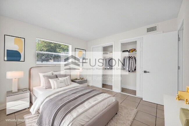 Foto del edificio - 861 SW 74th Terrace