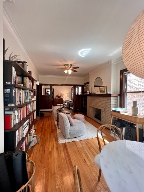 Foto del edificio - 4841 N Bell Ave