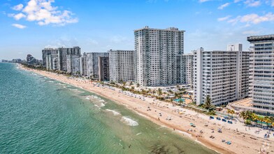 Building Photo - 4010 Galt Ocean Dr
