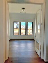 Building Photo - 4918 Mango Pk Ln