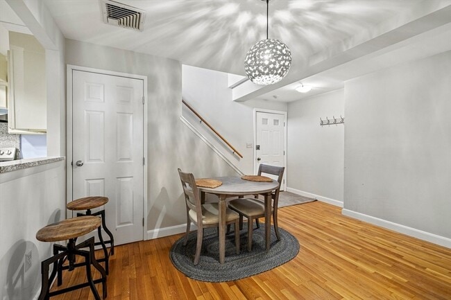 Foto del edificio - 45 Main St