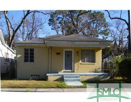 Primary Photo - Renovated single family in great location ...