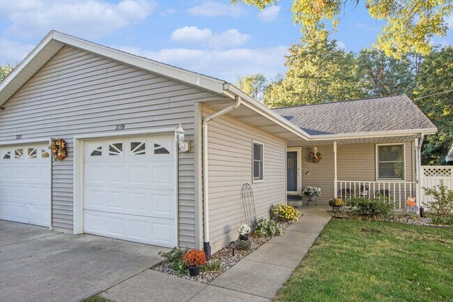 Foto del edificio - Lovell 237/239 - PLACEMENT