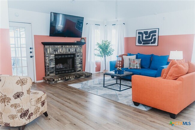 Building Photo - 2314 Skipcha Dr